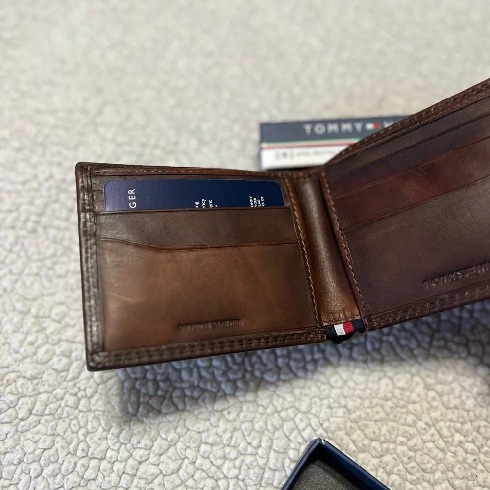 Tommy Hilfiger Dark Brown genuine Leather wallet